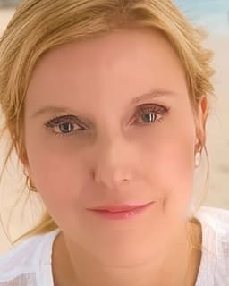 Christina Carlson: Certified EMDR therapist