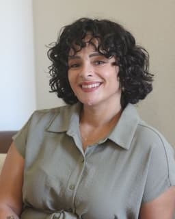 Daiana Bernard, Meaningful Therapy, Grief & Trauma