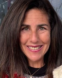 Elyse Hillary Daignault