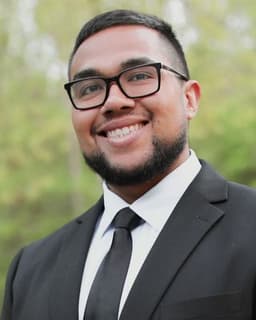 Christopher M Quirindongo