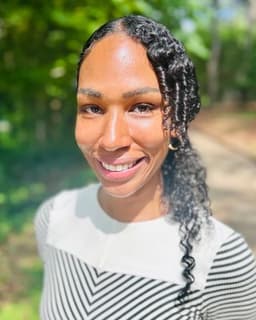 Sundi Crosswhite-Shelton