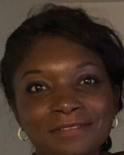 Dr. Nicola Roache Ashley