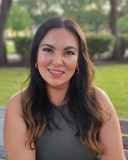 Nikki Vanzzini | Aligned Wellness and Counseling