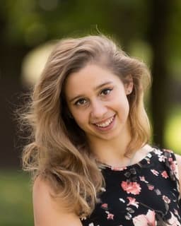 Kayleigh Renee' Crummey