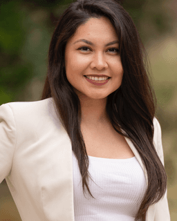 Yuliana Stacy Fernandez