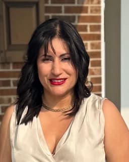 Jeannette Mendoza-Martinez