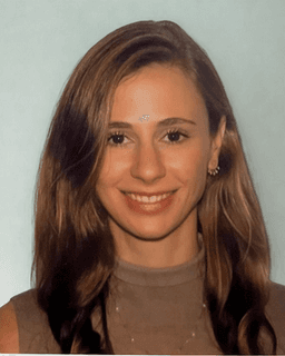 Dr. Georgia Meneguzzo Caldart