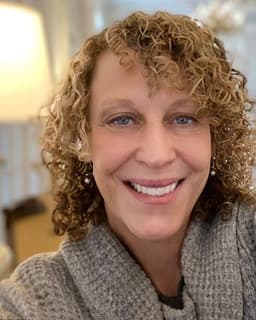 Charles River Therapy, LLC