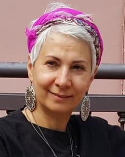 M.Forozmand: Jungian Psychoanalyst