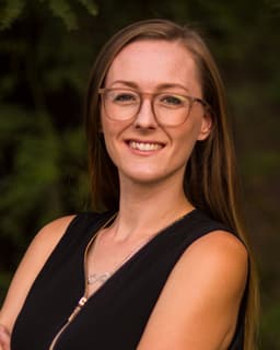 Ali Schilling Iverson