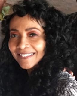 Dr. Miranda S Howard