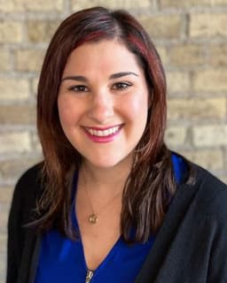 Couples + Sex Therapist - Emily Gordon