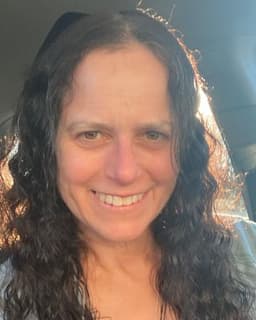 Rebecca C Levin-Greenblatt