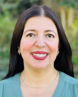 Jeannette Quiros Saucedo