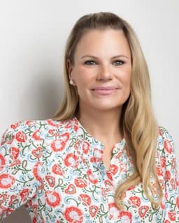 Dr. Jennifer E Kaufman Walker