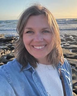 Laura Lindgren, LPC, LCMHC