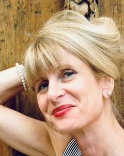 Margaret K Aisenberg