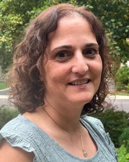 Pauline Bazianos Gubbins