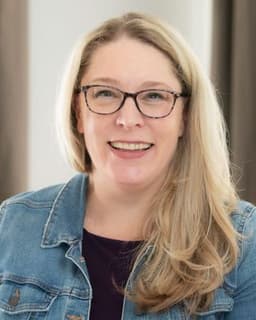 Megan N Hutchinson Krings