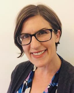 Elizabeth M Domingos-Shepard