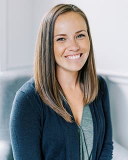 Dr. Chelsea L. Martin