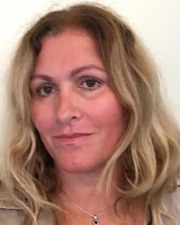 Lisa Cummings-Knight