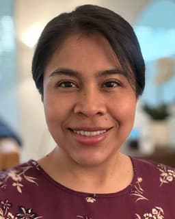 Adriana Mondragon-Hill