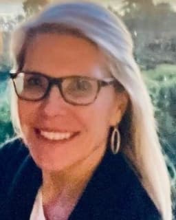 Dr. Linda Cole-Taylor