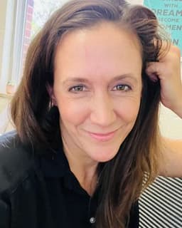 Chantell Prestcott-Hollander