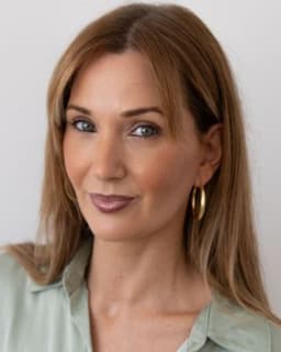 Zabelle Zoë Deurdulian