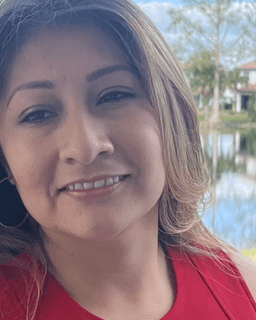 Nidian Liliana Lliguicota