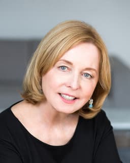 Elizabeth J Brunoski