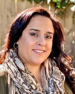 Dr. Nina A. Mendez-Diaz