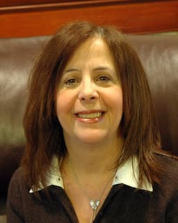 Dr. Maryellen Stanisci