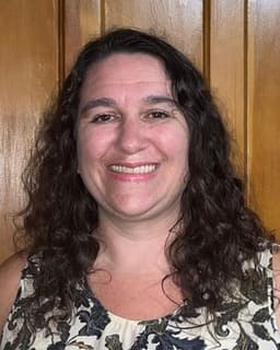 Megan E Ayres-Gregory