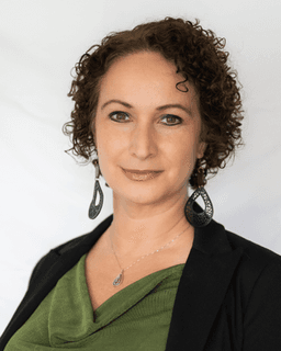 Nicolelynn Carroccio