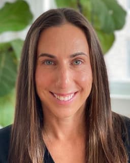 Jennifer LaRusso-Leung