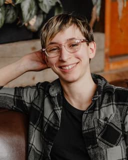 Tatia Jewell-Schwartz