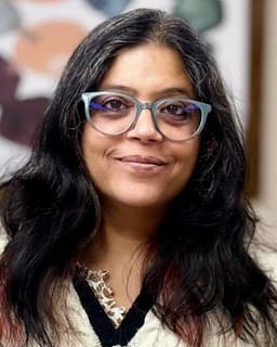 Swati Iyengar: Kids, Teens, Adults and Couples