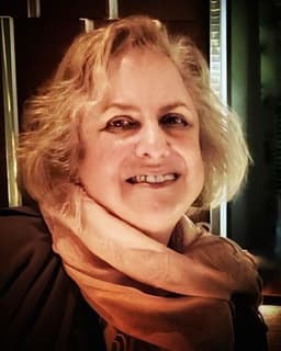 Hilary Marshak, psychotherapy