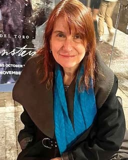 Elana Seaman L.C.S.W