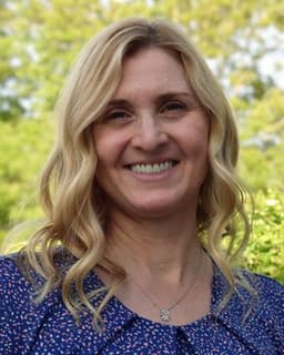 Michelle Gray Heinhold